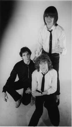 Power pop trio THE RICH of Venice Beach